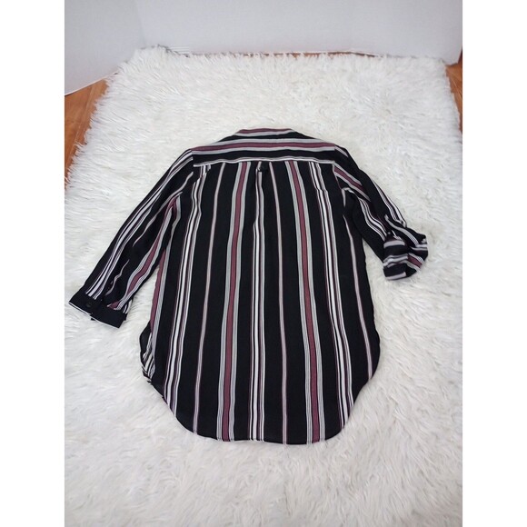 IZ Byer-Ladies Blouse-Black/White/pink striped V-Neck 3/4 Sleeve-w/Button SizeXS - Picture 2 of 12